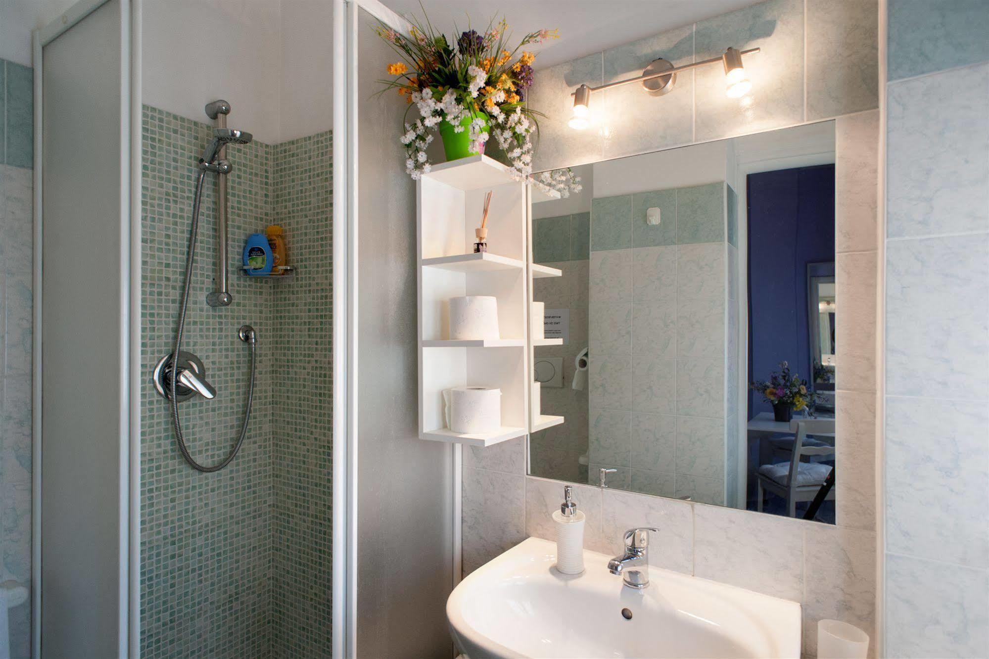 Interno 9 Hotel Roma Exterior foto